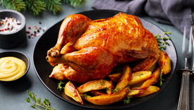 El caballito de batalla en toda mesa es esta receta de pollo al horno con papas. El caballito de batalla en toda mesa es esta receta de pollo al horno con papas.