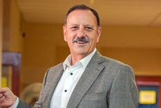 El gobernador de La Rioja, Ricardo Quintela, intentó persuadir a la expresidenta Cristina Fernández de Kirchner de bajarse de la carrera por la conducción del PJ. Foto: Facebook Ricardo Quintela