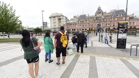 En Buenos Aires solo se registró una disminución del 5% en el transporte. En Buenos Aires solo se registró una disminución del 5% en el transporte.