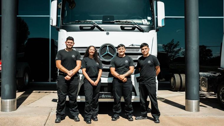 Mercedes-Benz Camiones y Buses TruckCionar Futuro