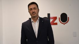 El diputado nacional Luis Petri visitó los estudios de MDZ Radio.&nbsp;