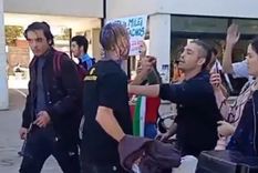 Intolerancia K: agreden a estudiantes de La Libertad Avanza en la UNLP y echan a concejales libertarios del recinto. Intolerancia K: agreden a estudiantes de La Libertad Avanza en la UNLP y echan a concejales libertarios del recinto.