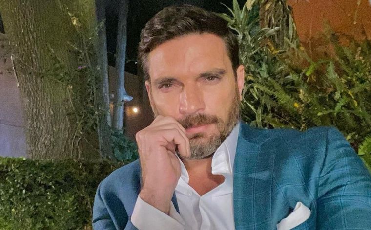 Foto: https://www.metroecuador.com.ec/ec/entretenimiento/2021/08/07/julian-gil-padre.html