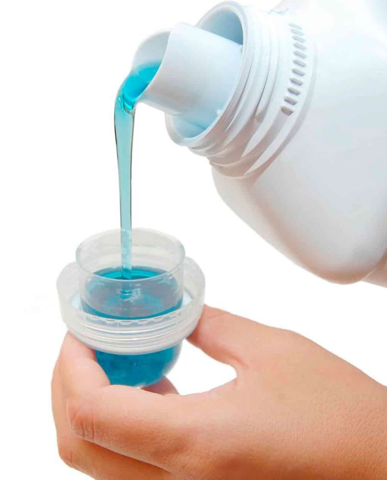 Fácilmente, puedes fabricar tu propio jabón líquido casero. Foto: Shutterstock