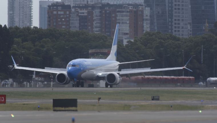 El último año fue importante para las compañìas aéreas low cost. En el mercado de cabotaje ganaron participación en detrimento de Aerolíneas Argentinas Foto: Juan Mateo Aberastain Zubimendi / MDZ.