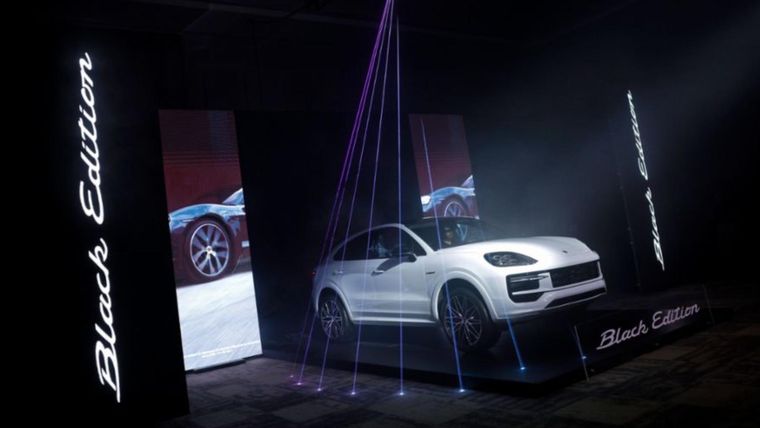 &nbsp;Porsche lanza las ediciones Black Edition para el Taycan y el Cayenne