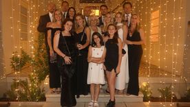 Una imagen de la familia Arizu, anfitriona de la celebración.  No te pierdas la galería de fotos, al final de la nota. Foto: Gentileza