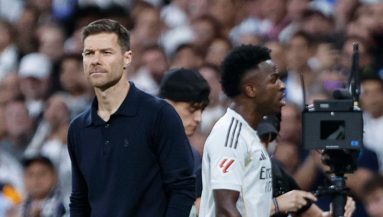 La tensión entre Xabi Alonso y  Vinicius Jr  en Real Madrid es cada vez más grande.