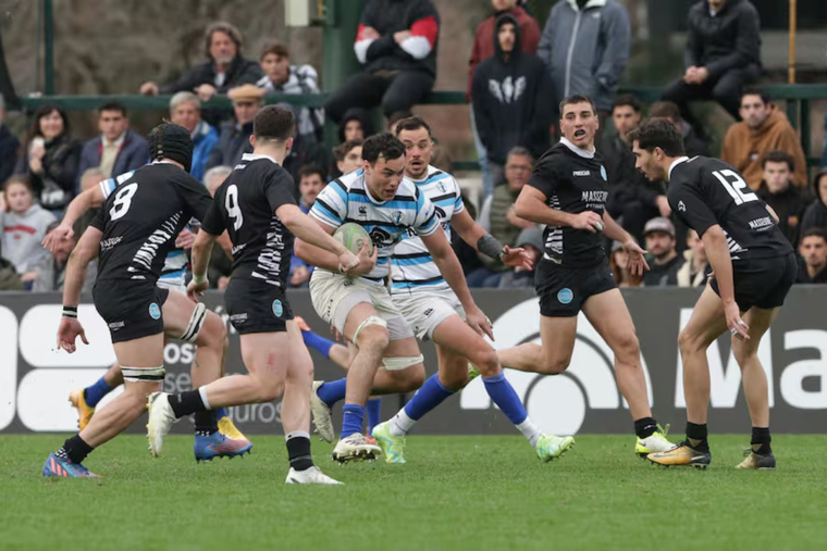 CASI se quedó con el clásico de San Isidro. Foto: La Nación