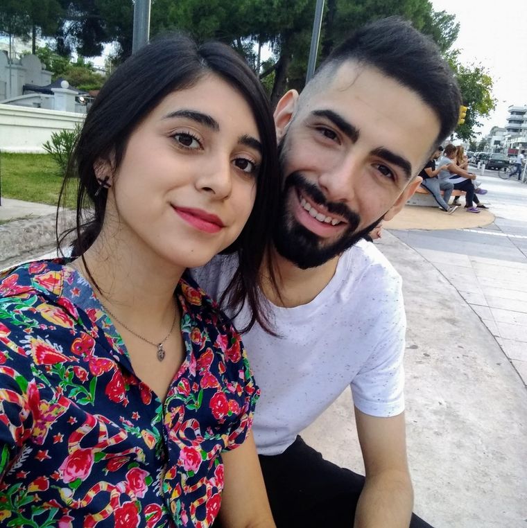 La distancia geográfica entre ambos no es un impedimento para su amor Foto: Facebook