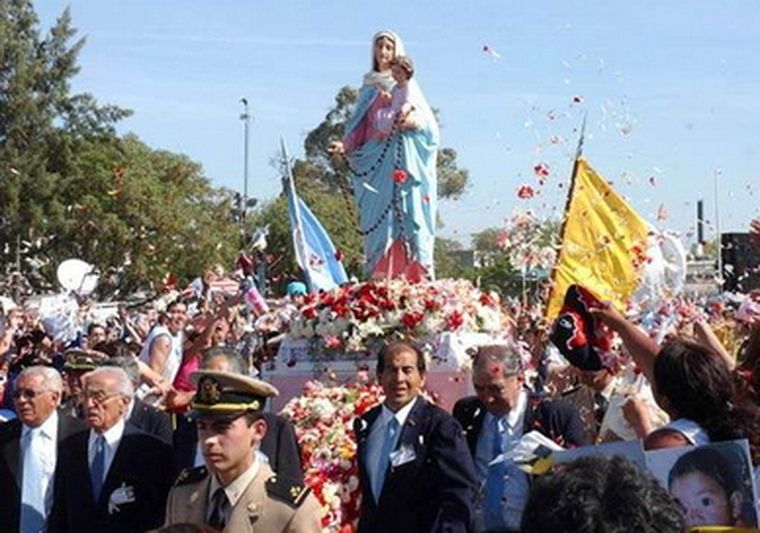 Las celebraciones en honor a la Virgen María se llevarán a cabo todo el día en San Nicolás.