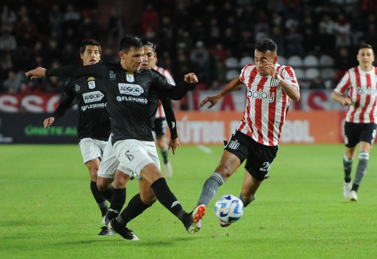 Estudiantes juega por la Sudamericana. Foto: Télam