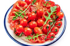 cherrys salteados en oliva, una guarnicion muy facil de preparar