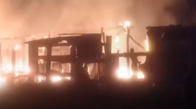 Así lucían las casas afectadas por el incendio en Las Heras.&nbsp;