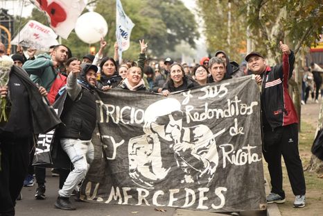 En el Gobierno se desmarcaron de las críticas por no organizar un funeral de Estado. En el Gobierno se desmarcaron de las críticas por no organizar un funeral de Estado.