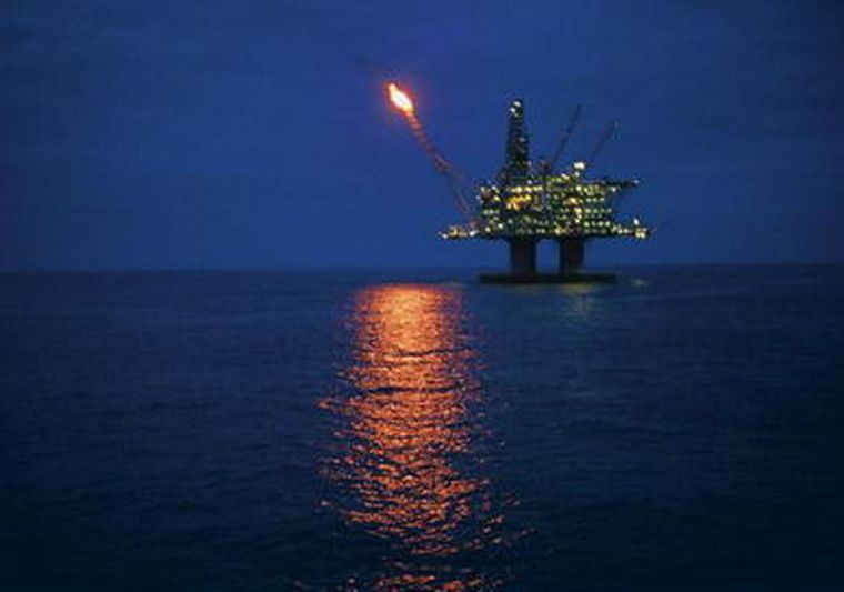 La perforación de la plataforma Ocean Specter comprende dos proyectos.