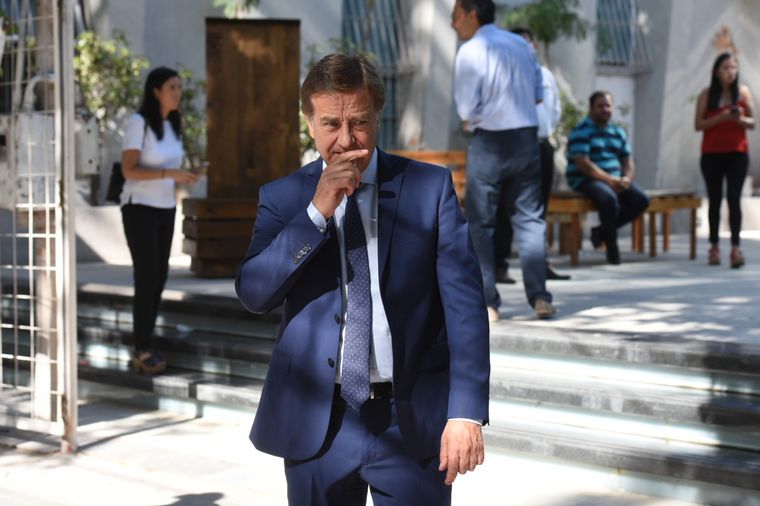 Rodolfo Suarez y un arranque de gobierno muy complicado. Foto: Pachy Reynoso