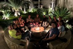 Así fue el viaje de la Generación Dorada, que celebró en Mendoza 20 años de su gloria olímpica. Foto: Twitter: @manuginobili Así fue el viaje de la Generación Dorada, que celebró en Mendoza 20 años de su gloria olímpica. Foto: Twitter: @manuginobili