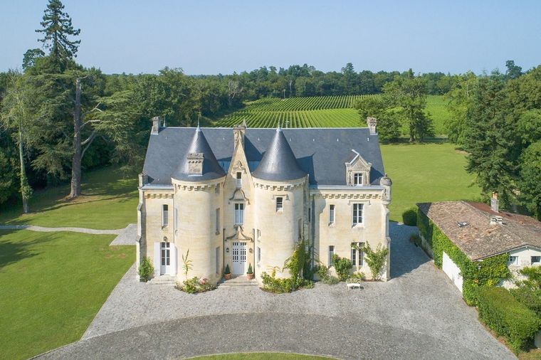 Desde Argentina se puede elegir hasta un castillo para vacacionar por Europa y otras partes del mundo. Foto: Sundes