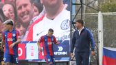 El San Lorenzo de Damián Ayude no pudo aprovechar la ventaja numérica ante Huracán.