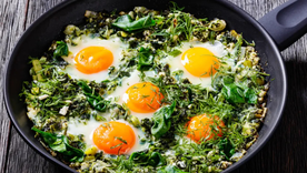 Esta receta de shakshuka tiene origen en el norte de África y se popularizó en Medio Oriente.