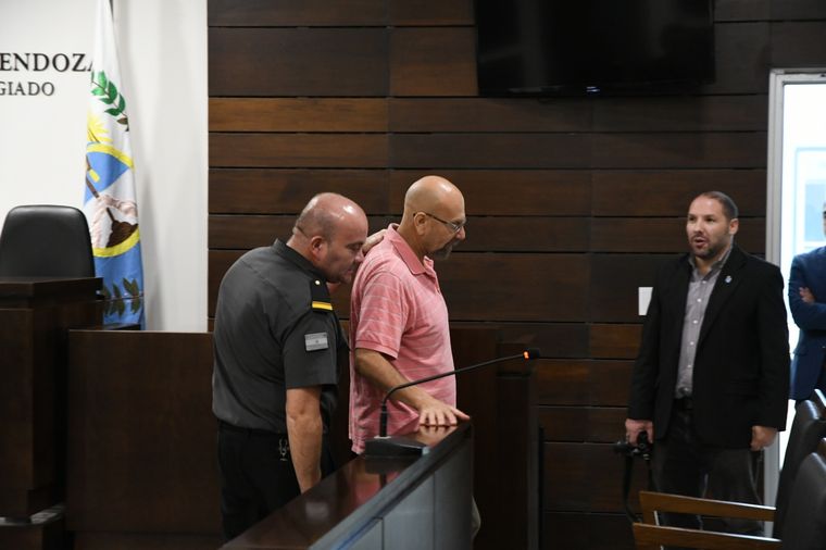 El exconcejal, luego a cargo de la intendencia de Guaymallén, se declaró culpable y pasará 8 años en prisión Foto: ALF PONCE MERCADO / MDZ