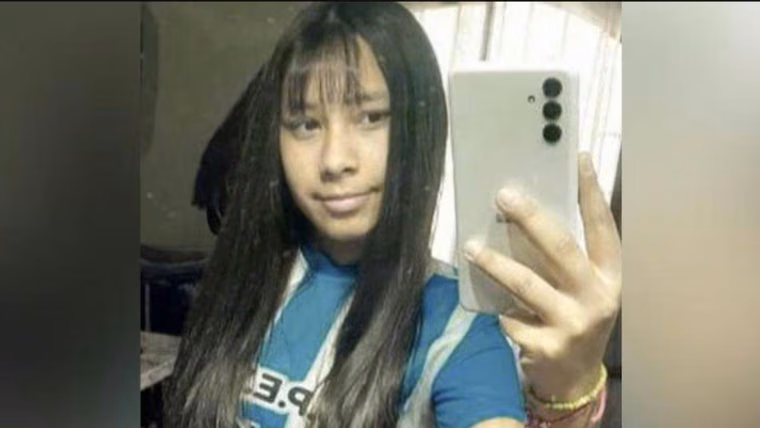El caso Agostina pertenece a otra época y, hasta el momento, no existen elementos que permitan hablar de un encubrimiento político del crimen. El caso Agostina pertenece a otra época y, hasta el momento, no existen elementos que permitan hablar de un encubrimiento político del crimen.