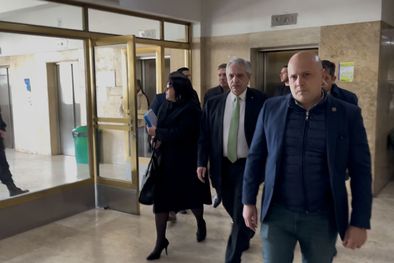 MDZol | Alberto Fernández en  los tribunales de Comodoro Py. MDZ