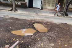 La pérdida de agua en Guaymallén. Foto: Gentileza La pérdida de agua en Guaymallén. Foto: Gentileza