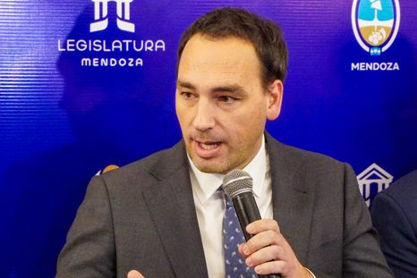 Salud recibirá menos fondos por la reestructuración del Instituto de Juegos y Casinos. Salud recibirá menos fondos por la reestructuración del Instituto de Juegos y Casinos.