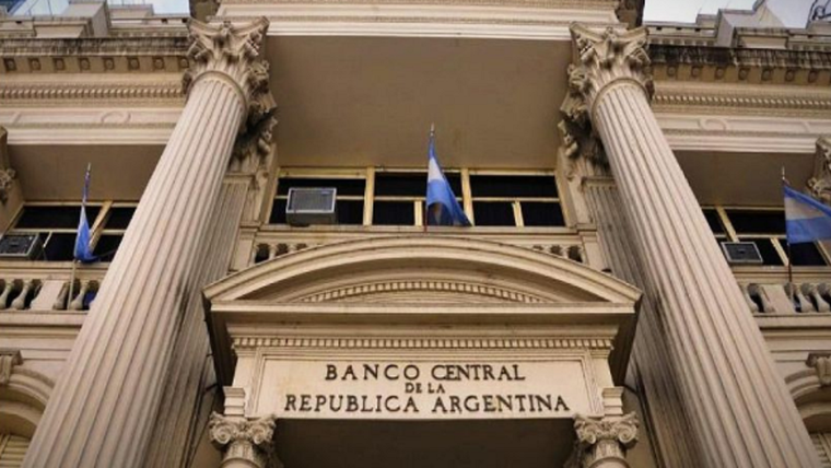 Analistas proyectaron dólar e inflación a fin de año y encendieron alarmas. Foto: Archivo MDZ Analistas proyectaron dólar e inflación a fin de año y encendieron alarmas. Foto: Archivo MDZ