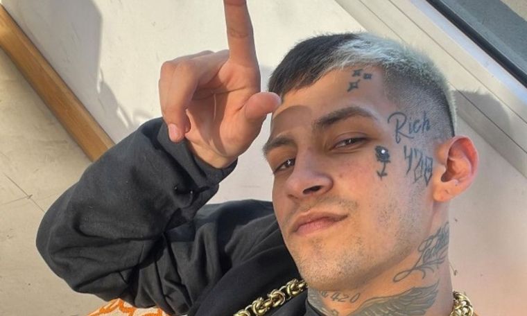 El músico fue denunciado por tenencia de drogas con fines de comercialización Foto: Instagram @lgante_keloke