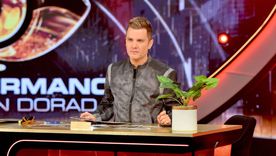 Santiago del Moro, conductor de Gran Hermano. Santiago del Moro, conductor de Gran Hermano.