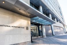 El organismo internacional actualizó sus previsiones económicas globales y Argentina empeoró su situación. Foto: Shutterstock