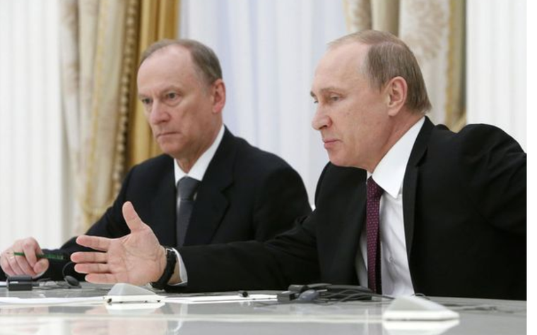 Vladimir Putin y Nikolai Putrushev Foto: X