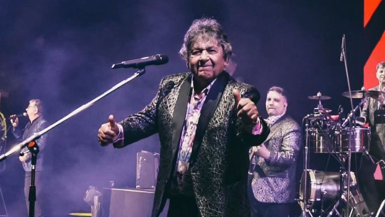 Los Palmeras se quedan sin Cacho. Los Palmeras se quedan sin Cacho.