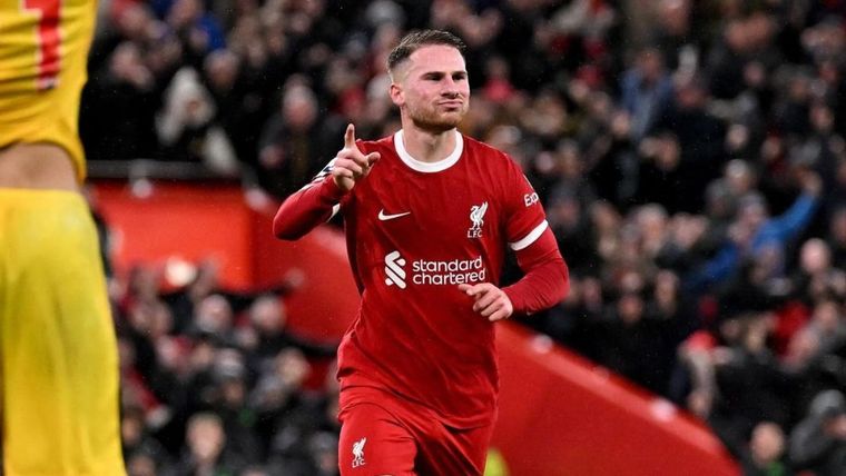 Alexis habló sobre la victoria del Liverpool en la Premier. Foto: Instagram @alemacallister