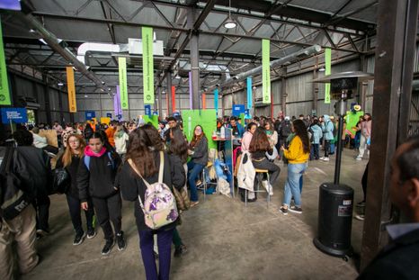 La Expo Educativa con ofertas de la UNCuyo y otras universidades. La Expo Educativa con ofertas de la UNCuyo y otras universidades.