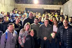 Marcos Sánchez junto a Omar De Marchi y miembros del Partido Demócrata Foto: Twitter