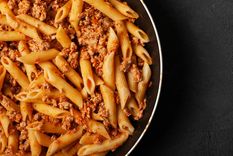Macarrones a la boloñesa Una receta simple y deliciosa para hacer en pocos pasos. Foto: Shutterstock Macarrones a la boloñesa Una receta simple y deliciosa para hacer en pocos pasos. Foto: Shutterstock