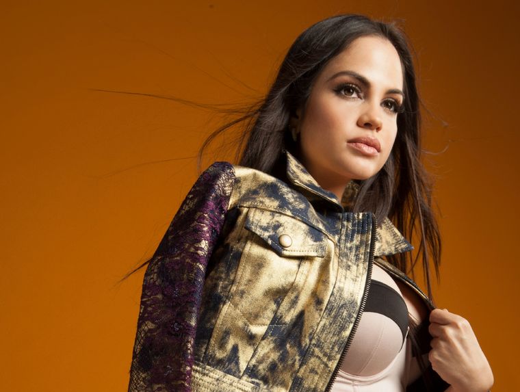 Natti Natasha vuelve a ser tildada de infiel.