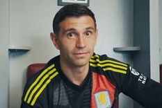 El Dibu fue blanco de las críticas del francés Giulian Biancone. Foto: Aston Villa