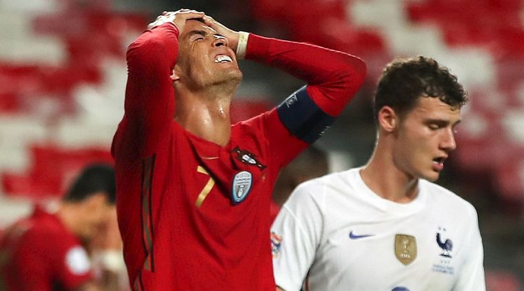 Ronaldo, con su Portugal, aun no está clasificado. Foto: EFE