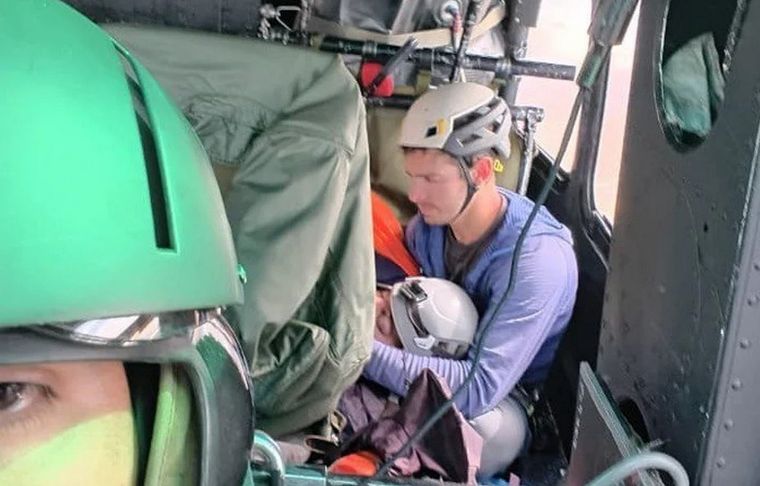 El Chaltén: un escalador con traumatismo de cráneo fue rescatado en helicóptero.