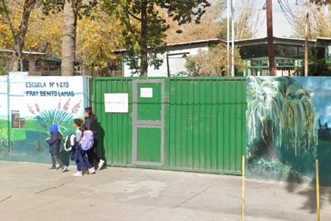 Una de las escuelas en las que trabajaba el acusado. Foto: Google Maps.