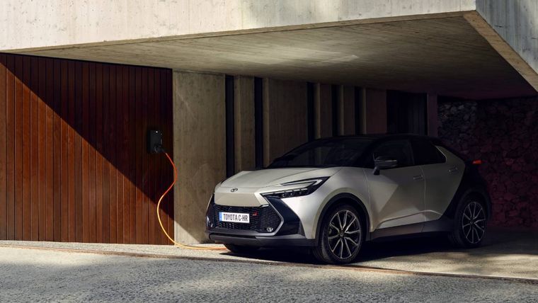Toyota C-HR 2024