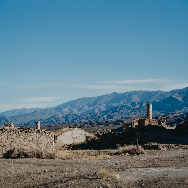Una compañía inglesa fue la primera en operar de modo comercial las minas de Hualilán.