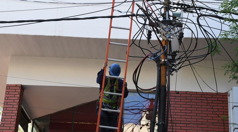 El alerta es por vientos del sur y afectaría solo a algunas zonas. Foto: ALF PONCE MERCADO / MDZ