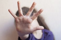 Las autoridades de los países más afectados por la pandemia han registrado un considerable aumento de la actividad en línea de los pedófilos.