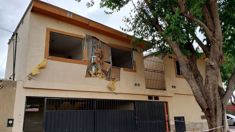 Tremenda explosion se produjo en un vivienda de Las Heras Foto: Twitter